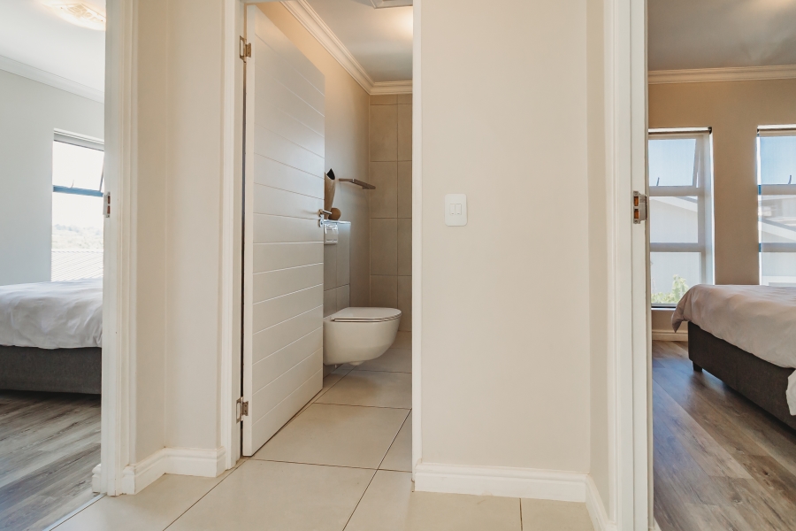 4 Bedroom Property for Sale in Welgelegen Western Cape